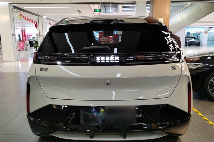 Used Zeekr X 2025 Four-Seater Rear-Drive Cube Version Exterior 2