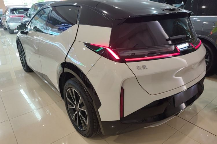 Used Zeekr X 2025 Four-Seater Rear-Drive Cube Version Exterior 2