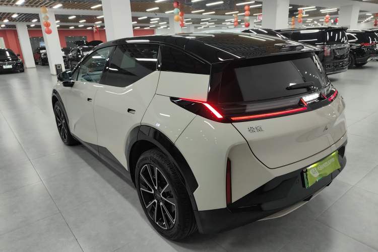 Used Zeekr X 2025 Four-Seater Rear-Drive Cube Version Exterior 2
