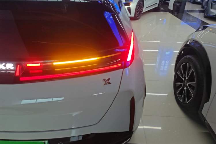 Used Zeekr X 2025 Four-Seater Rear-Drive Cube Version Exterior 3