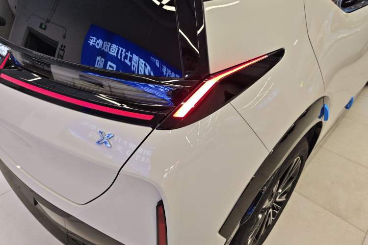 Used Zeekr X 2025 Four-Seater Rear-Drive Cube Version Exterior 3