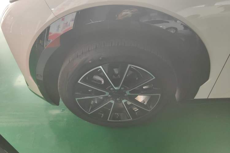 Used Zeekr X 2025 Four-Seater Rear-Drive Cube Version Exterior 4