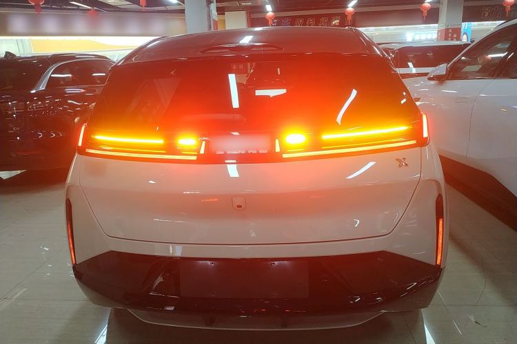 Used Zeekr X 2025 Four-Seater Rear-Drive Cube Version Exterior 4