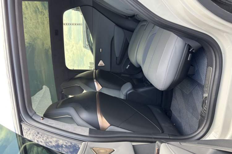 Used Zeekr X 2025 Four-Seater Rear-Drive Cube Version Exterior 9