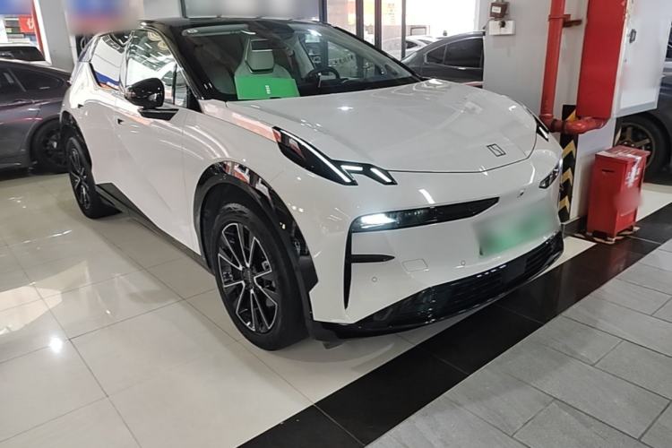 Used Zeekr X 2025 5-Seater Long-Range Version Front Right 45 Deg