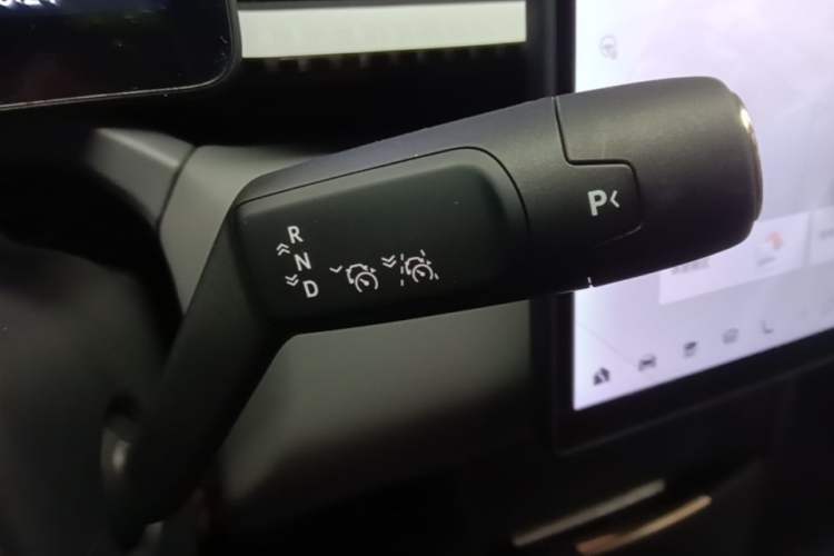 Used Zeekr X 2025 Four-Seater Rear-Drive Cube Version Gear Lever