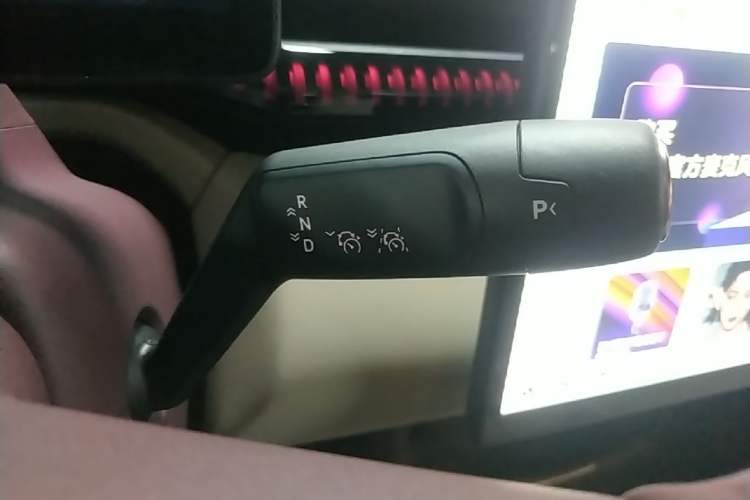 Used Zeekr X 2025 Four-Seater Rear-Drive Cube Version Gear Lever