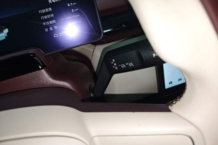 Used Zeekr X 2025 5-Seater Rear-Drive Version Gear Lever