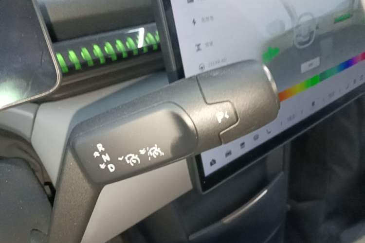 Used Zeekr X 2025 Four-Seater Rear-Drive Cube Version Gear Lever