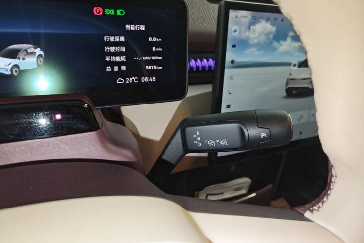Used Zeekr X 2025 Four-Seater Rear-Drive Cube Version Gear Lever