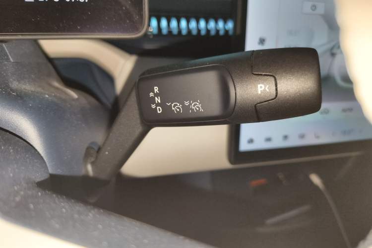 Used Zeekr X 2025 5-Seater Four-Wheel Drive Sport Version Gear Lever