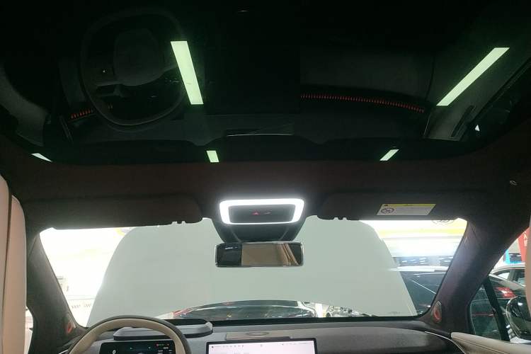 Used Zeekr X 2025 Four-Seater Rear-Drive Cube Version Headliner