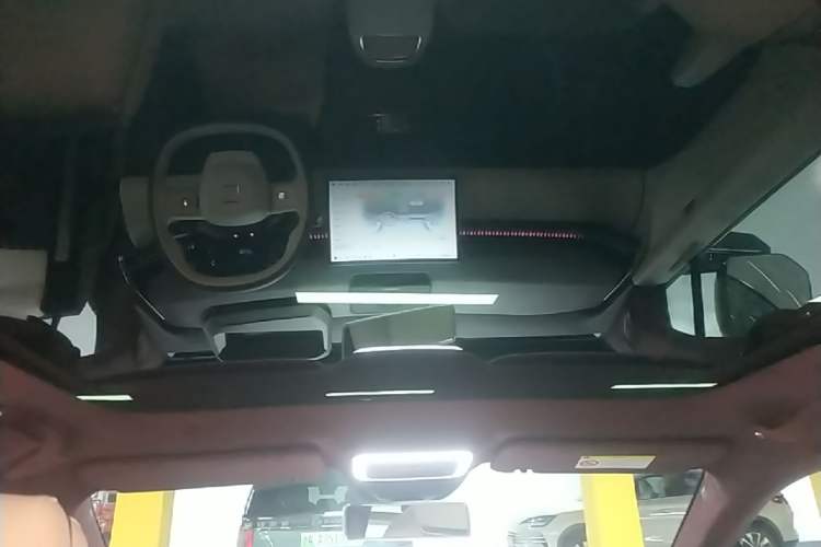 Used Zeekr X 2025 Four-Seater Rear-Drive Cube Version Headliner