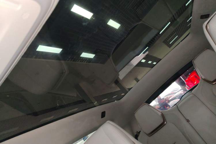 Used Zeekr X 2025 Four-Seater Rear-Drive Cube Version Headliner