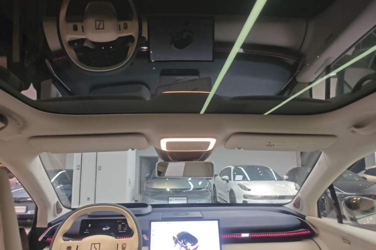 Used Zeekr X 2025 5-Seater Long-Range Version Headliner