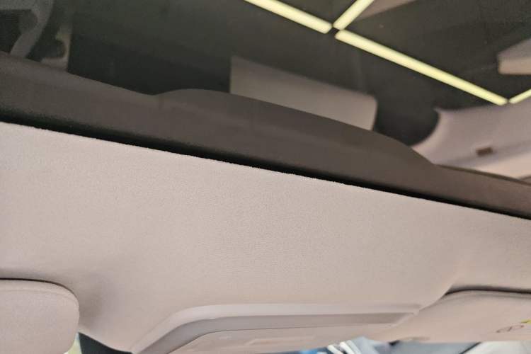 Used Zeekr X 2025 Four-Seater Rear-Drive Cube Version Headliner