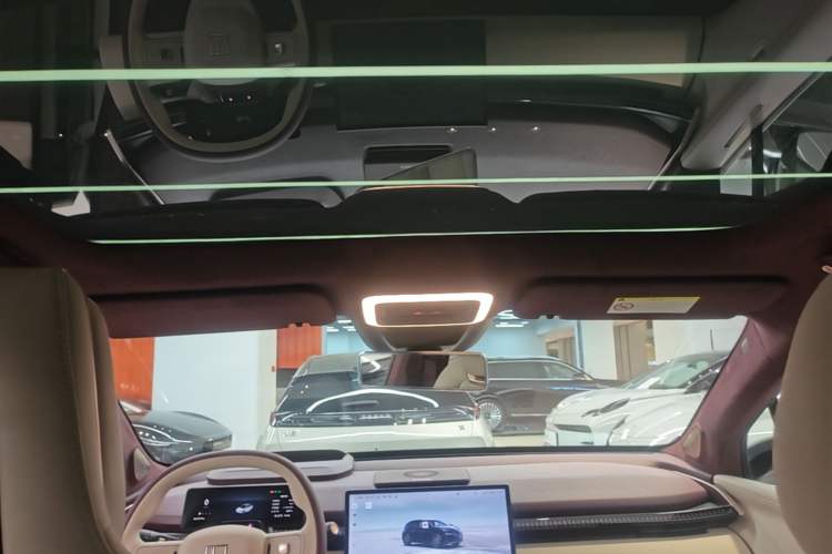 Used Zeekr X 2025 Four-Seater Rear-Drive Cube Version Headliner