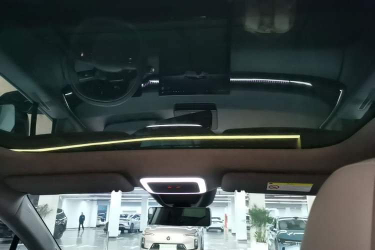 Used Zeekr X 2025 Four-Seater Rear-Drive Cube Version Headliner