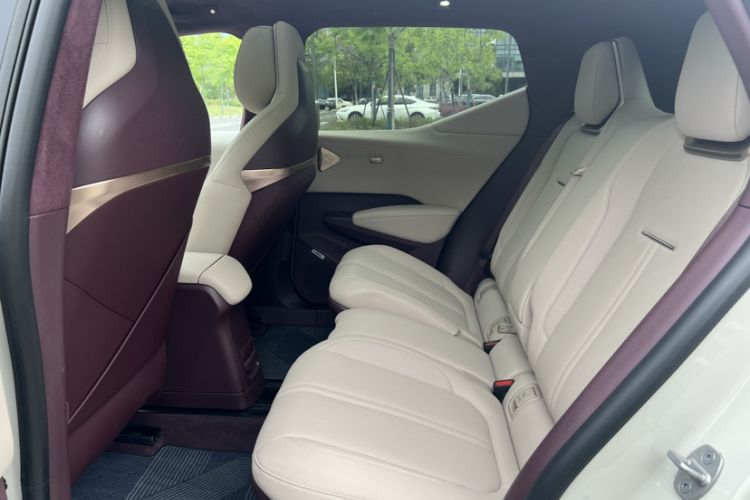 Used Zeekr X 2025 Four-Seater Rear-Drive Cube Version Interior 1