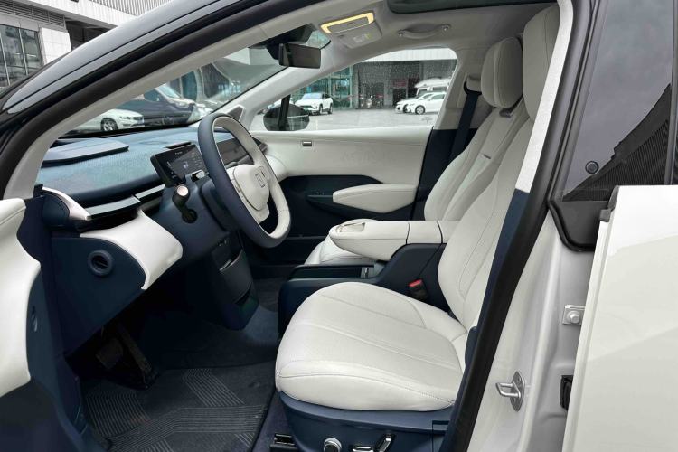 Used Zeekr X 2025 Four-Seater Rear-Drive Cube Version Interior 12