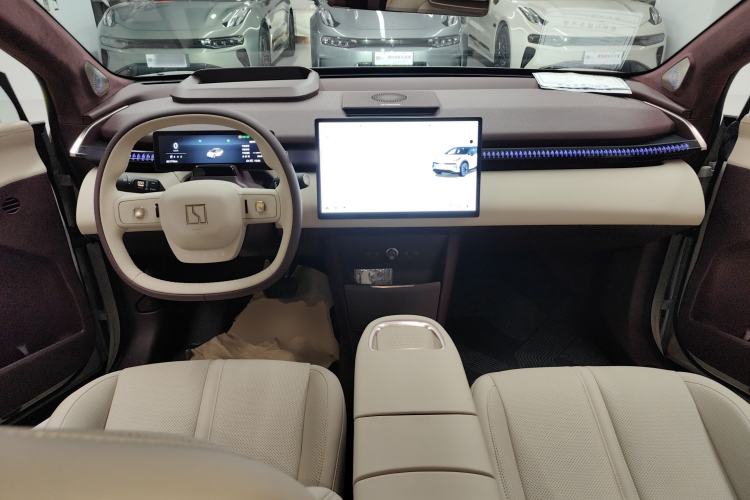 Used Zeekr X 2025 Four-Seater Rear-Drive Cube Version Interior 2