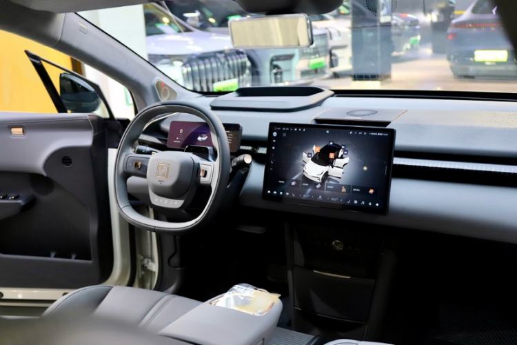 Used Zeekr X 2025 Four-Seater Rear-Drive Cube Version Interior 2