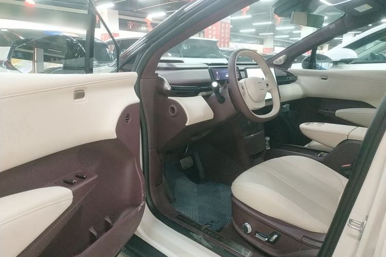 Used Zeekr X 2025 Four-Seater Rear-Drive Cube Version Interior 3