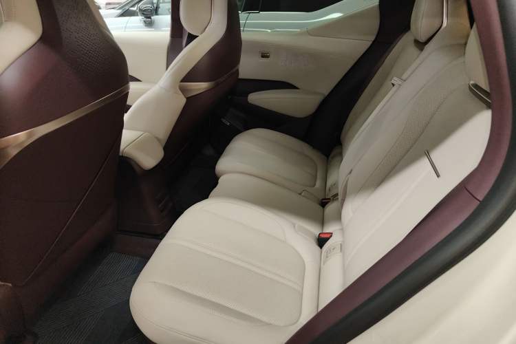 Used Zeekr X 2025 Four-Seater Rear-Drive Cube Version Interior 4