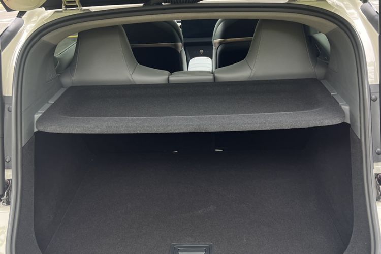Used Zeekr X 2025 Four-Seater Rear-Drive Cube Version Interior 4