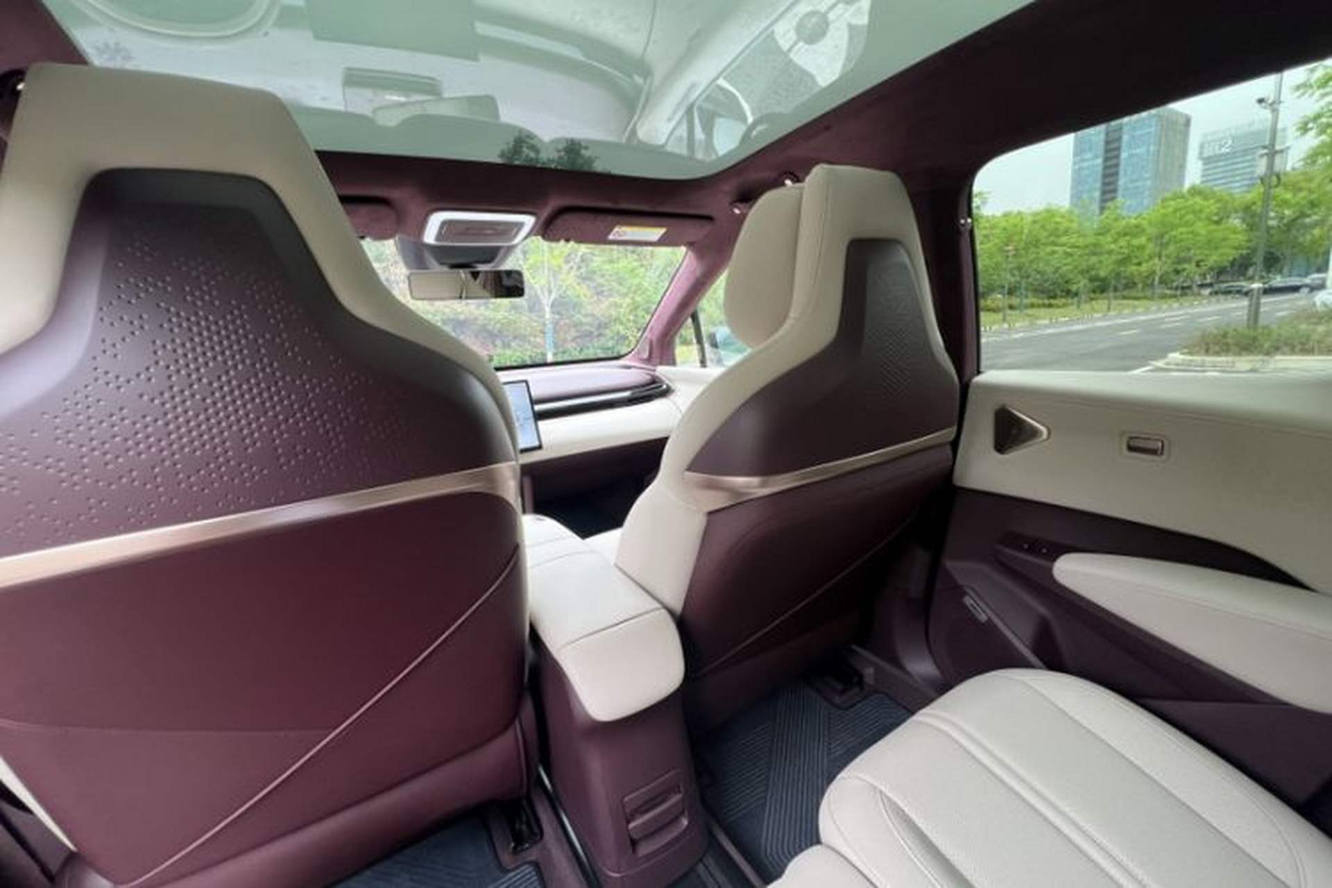 Used Zeekr X 2025 Four-Seater Rear-Drive Cube Version Interior 5