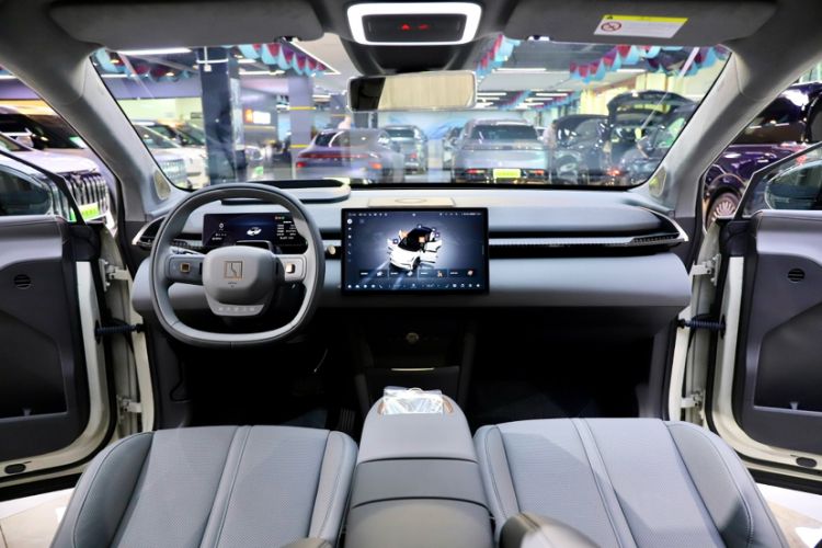 Used Zeekr X 2025 Four-Seater Rear-Drive Cube Version Interior 5