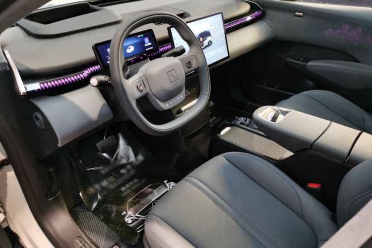 Used Zeekr X 2025 Four-Seater Rear-Drive Cube Version Interior 7