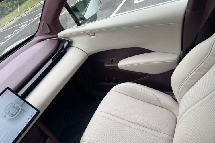 Used Zeekr X 2025 Four-Seater Rear-Drive Cube Version Interior 7