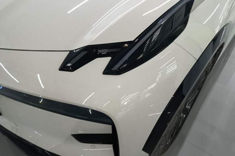 Used Zeekr X 2025 Four-Seater Rear-Drive Cube Version Left Front Headlight