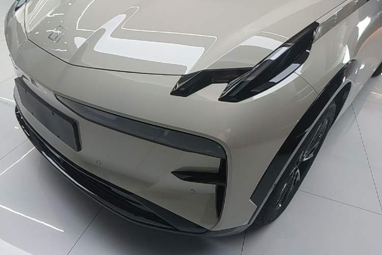 Used Zeekr X 2025 Four-Seater Rear-Drive Cube Version Left Front Headlight