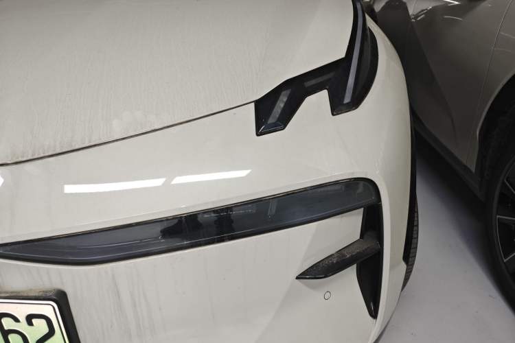 Used Zeekr X 2025 Four-Seater Rear-Drive Cube Version Left Front Headlight