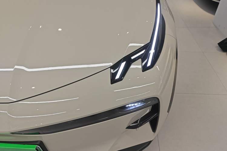 Used Zeekr X 2025 Four-Seater Rear-Drive Cube Version Left Front Headlight