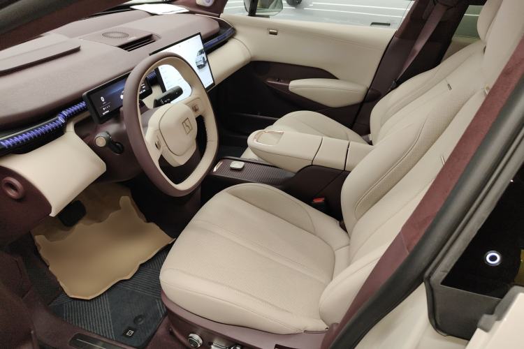 Used Zeekr X 2025 Four-Seater Rear-Drive Cube Version Left Front Seat