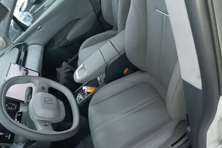 Used Zeekr X 2025 Four-Seater Rear-Drive Cube Version Left Front Seat