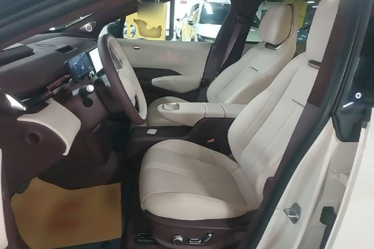 Used Zeekr X 2025 Four-Seater Rear-Drive Cube Version Left Front Seat