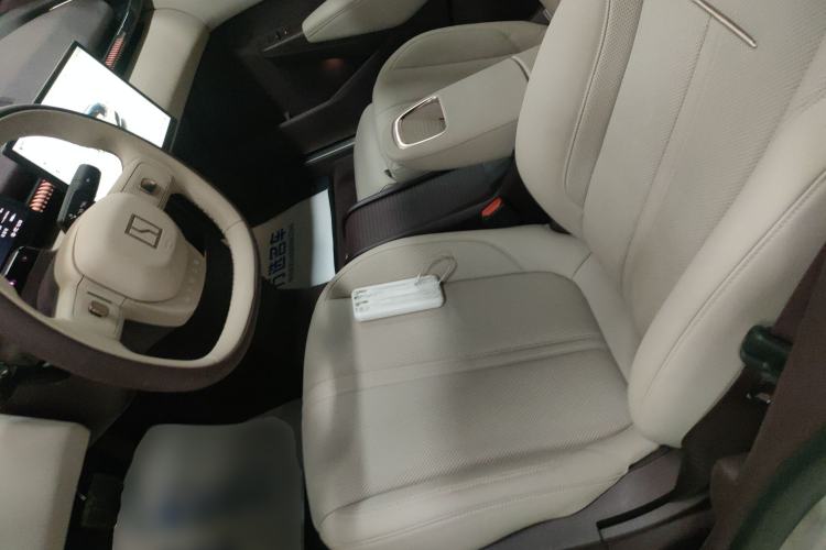 Used Zeekr X 2025 Four-Seater Rear-Drive Cube Version Left Front Seat