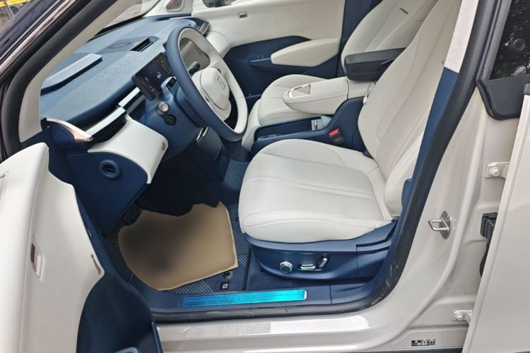 Used Zeekr X 2025 Four-Seater Rear-Drive Cube Version Left Front Seat