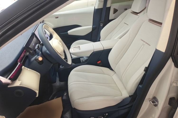Used Zeekr X 2025 5-Seater Long-Range Version Left Front Seat
