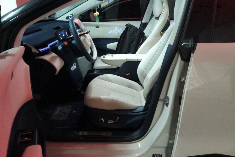 Used Zeekr X 2025 5-Seater Rear-Drive Version Left Front Seat