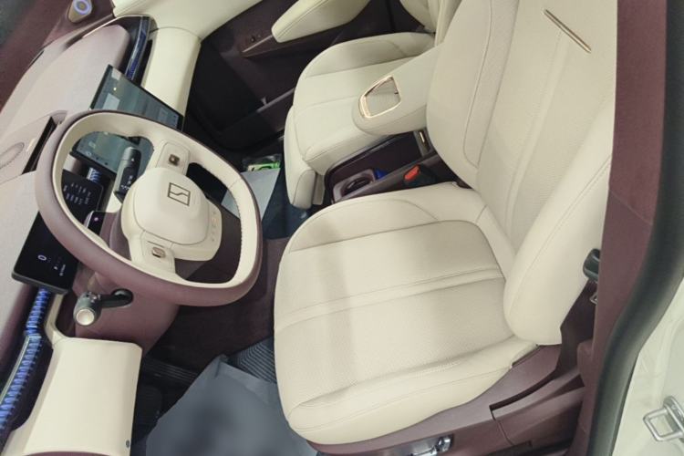 Used Zeekr X 2025 Four-Seater Rear-Drive Cube Version Left Front Seat