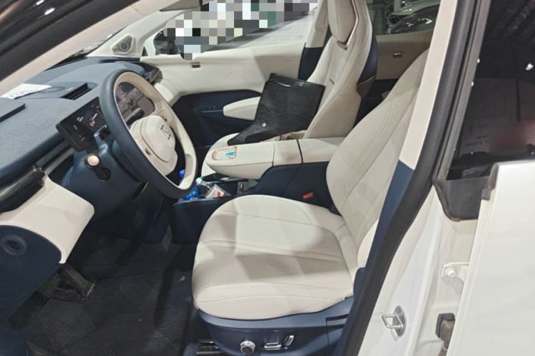 Used Zeekr X 2025 5-Seater Long-Range Version Left Front Seat