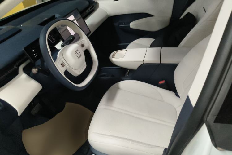 Used Zeekr X 2025 5-Seater Long-Range Version Left Front Seat