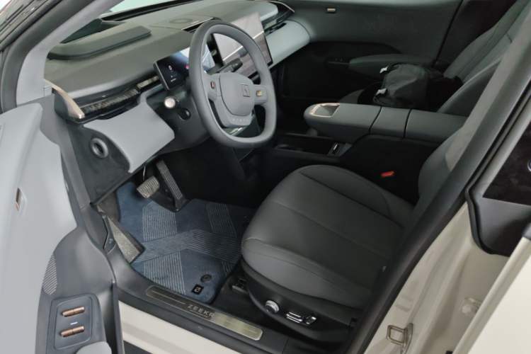 Used Zeekr X 2025 Four-Seater Rear-Drive Cube Version Left Front Seat