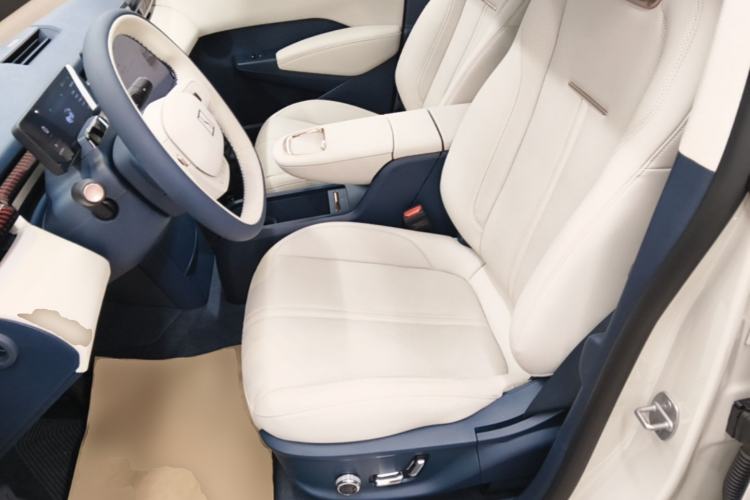 Used Zeekr X 2025 5-Seater Long-Range Version Left Front Seat
