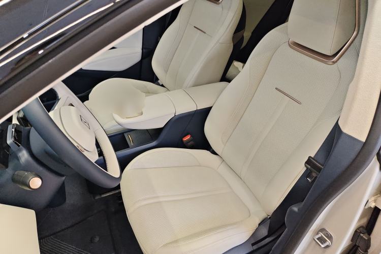 Used Zeekr X 2025 Four-Seater Rear-Drive Cube Version Left Front Seat